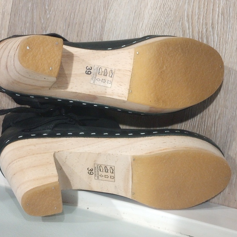 Free people black booties - Picture 2 of 4